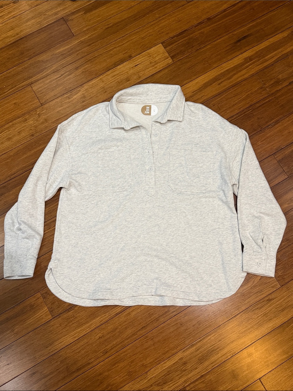 Women's Long-Sleeve Polo Sweatshirt in Light Gray L